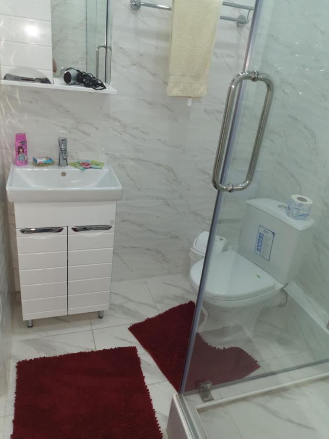 Центр Арбат Уютные Апартаменты В Новом Жк Almaty Luaran gambar