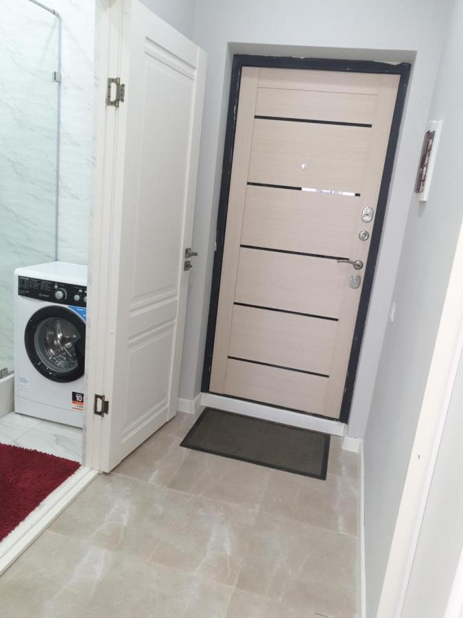 Центр Арбат Уютные Апартаменты В Новом Жк Almaty Luaran gambar